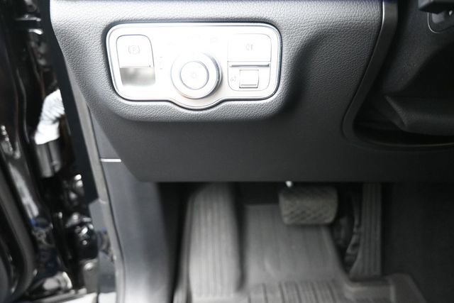 Used 2023 Mercedes-Benz GLE 350 4MATIC w/ 3rd Row Seat Package image 16