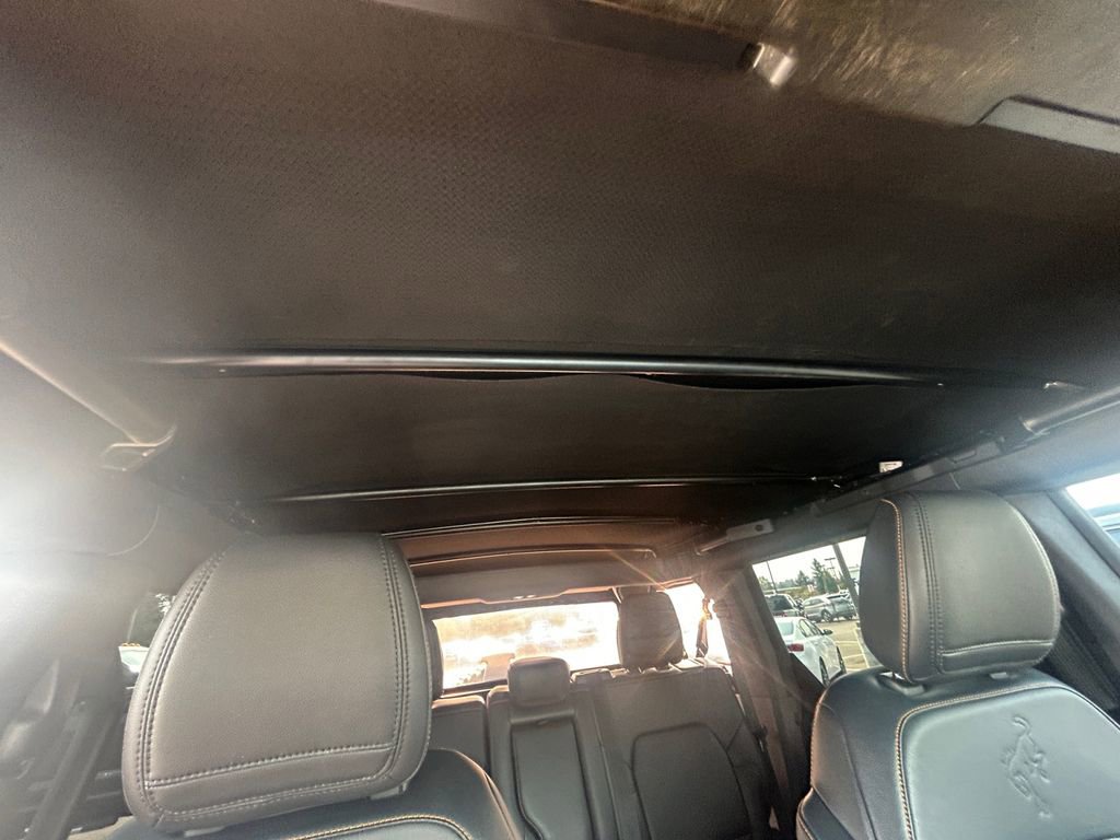 Used 2021 Ford Bronco Badlands image 27