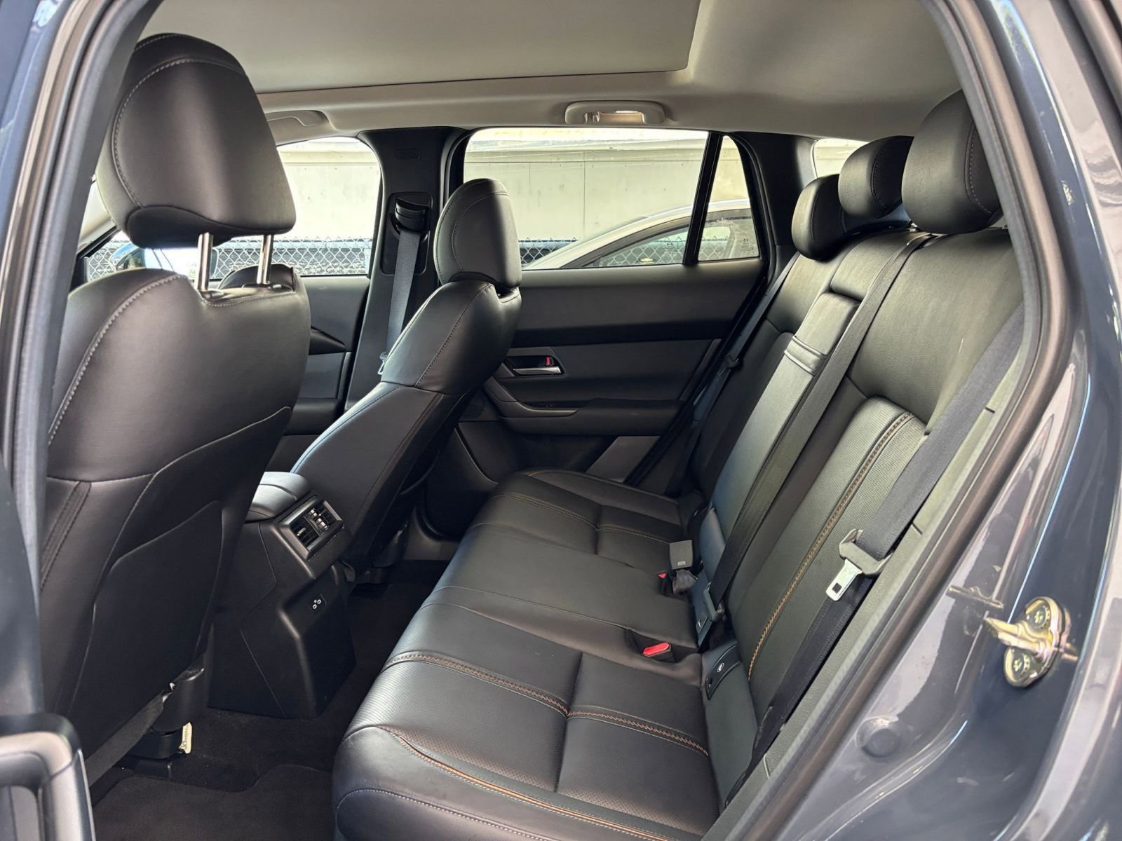 Used 2025 MAZDA CX-50 2.5 Hybrid w/ Premium Plus Pkg image 27