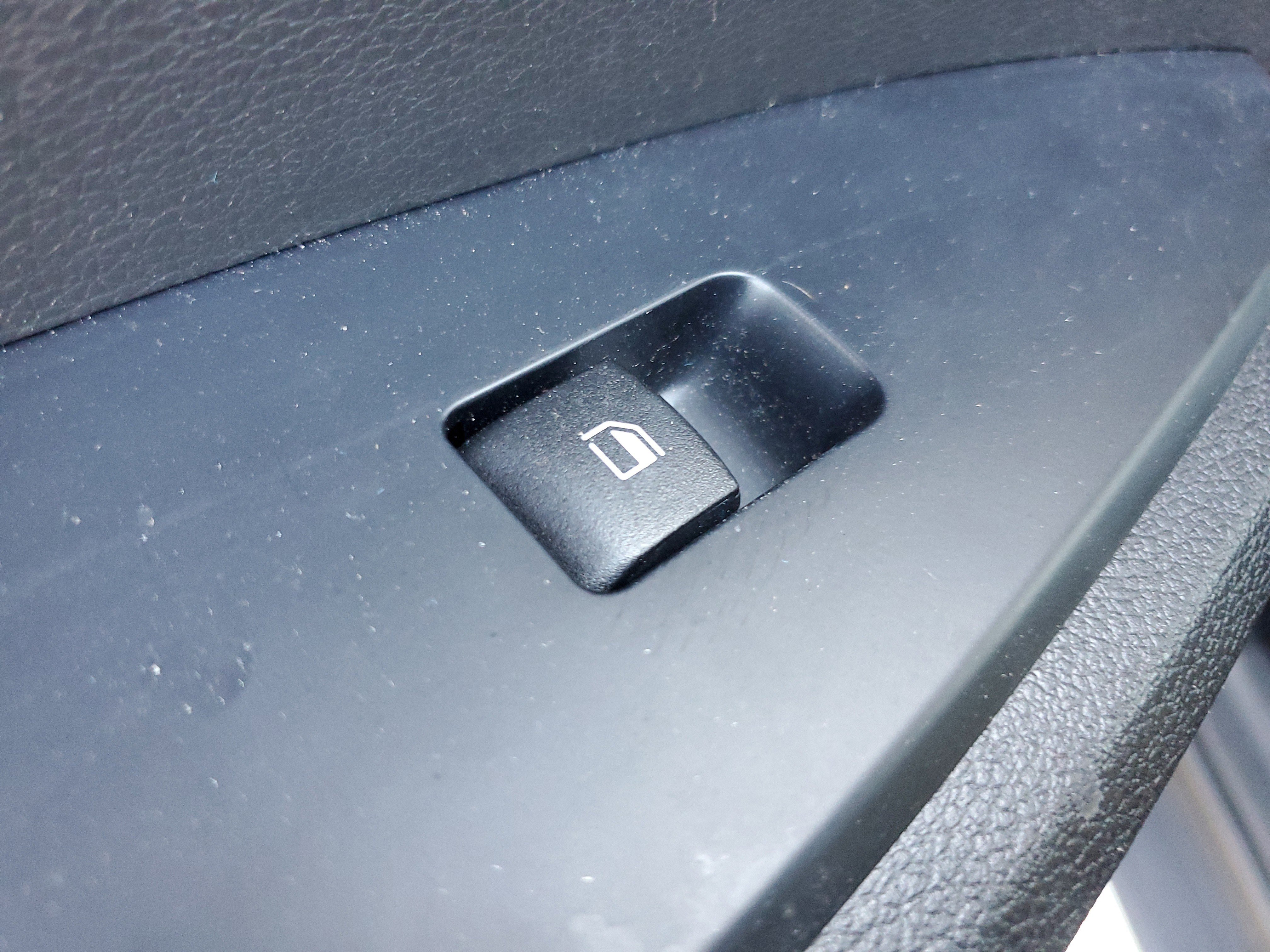 Used 2023 Kia Sportage LX image 11