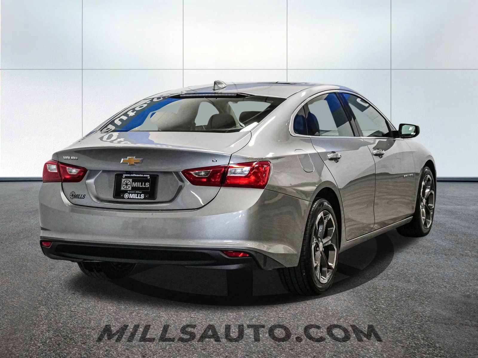 Used 2023 Chevrolet Malibu LT image 7