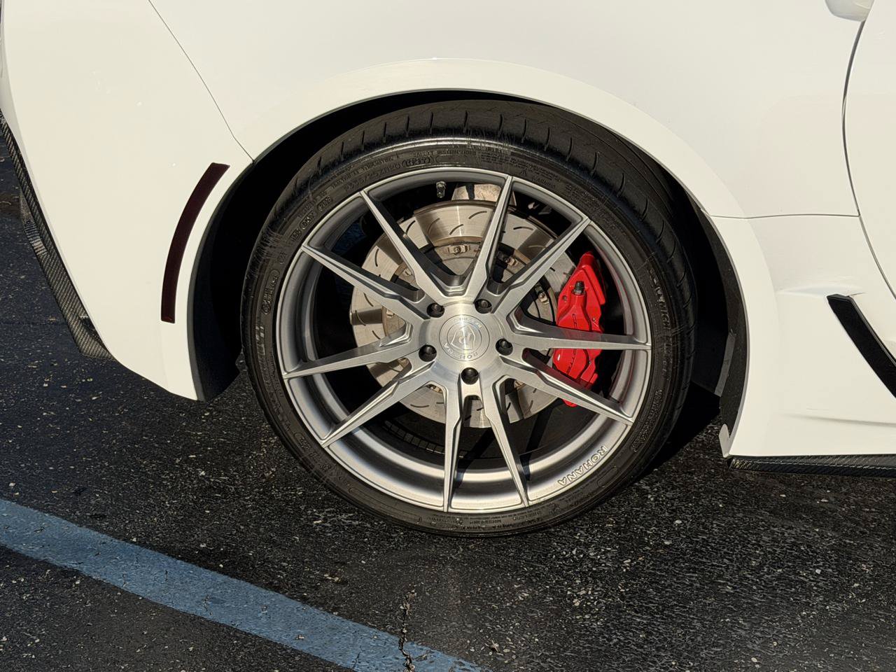 Used 2016 Chevrolet Corvette Z06 w/ 2LZ Preferred Equipment Group RWD image 13