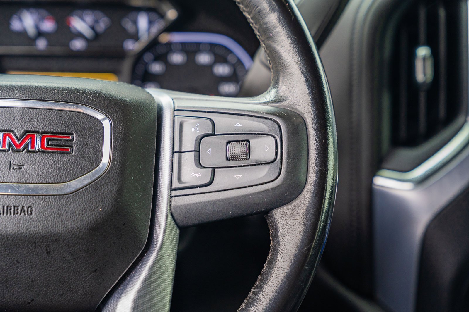 Used 2019 GMC Sierra 1500 SLE w/ SLE Value Package image 26