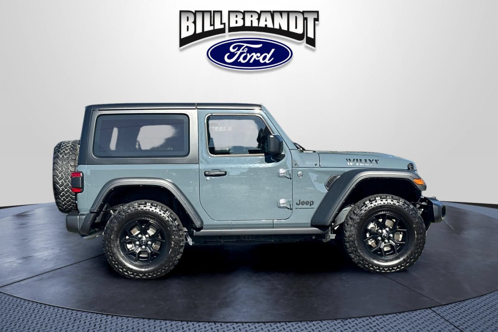 Used 2024 Jeep Wrangler Sport AWD/4WD image 2