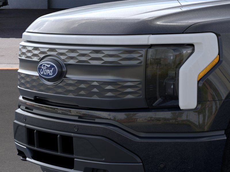New 2025 Ford F150 Lightning Lariat AWD/4WD image 17