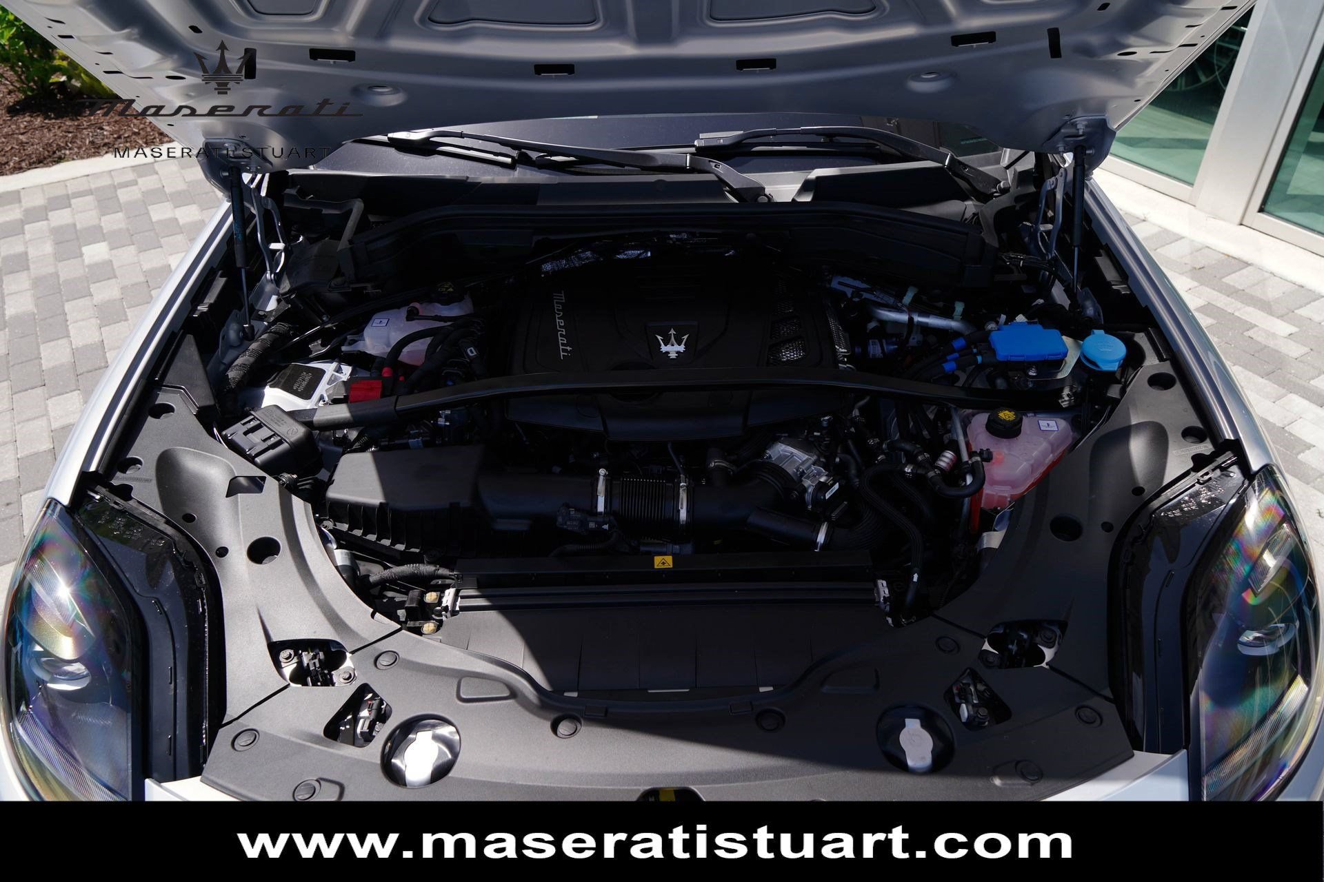 New 2025 Maserati Grecale Modena AWD/4WD image 30