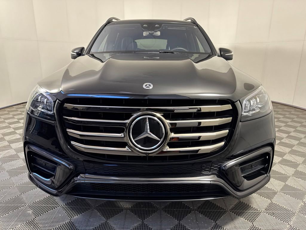 Certified 2025 Mercedes-Benz GLS 580 4MATIC w/ Acoustic Comfort Package image 11