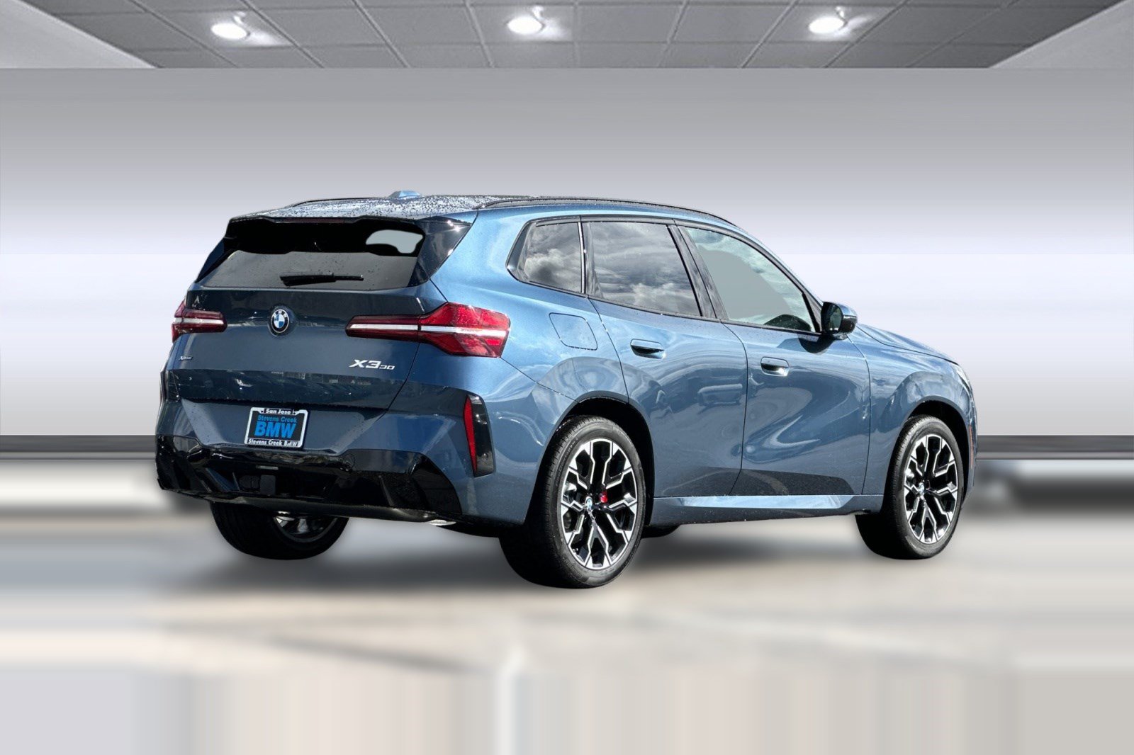 Used 2026 BMW X3 xDrive30i w/ Premium Package AWD/4WD image 9