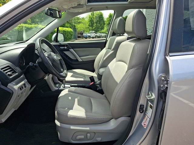 Used 2015 Subaru Forester 2.5i Limited AWD/4WD image 13