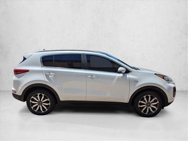 Used 2017 Kia Sportage EX w/ EX Premium Package AWD/4WD image 4
