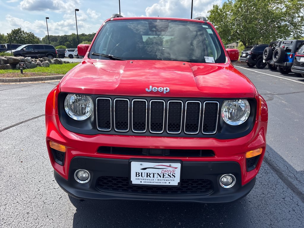 Used 2021 Jeep Renegade Latitude AWD/4WD image 12