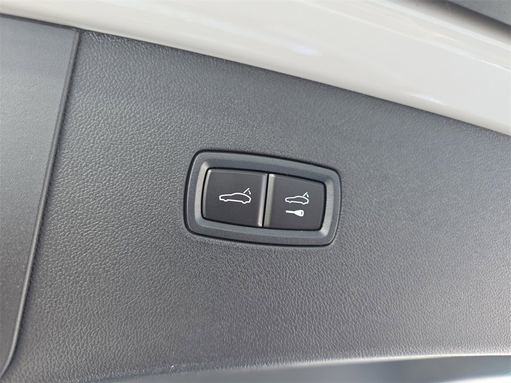 New 2026 Porsche Cayenne Coupe image 18