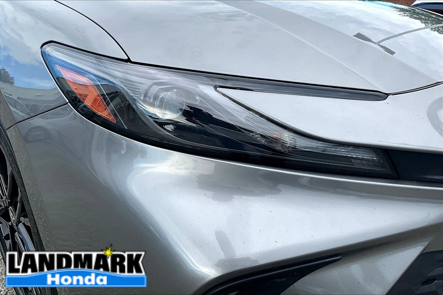 Used 2025 Toyota Camry SE FWD image 29