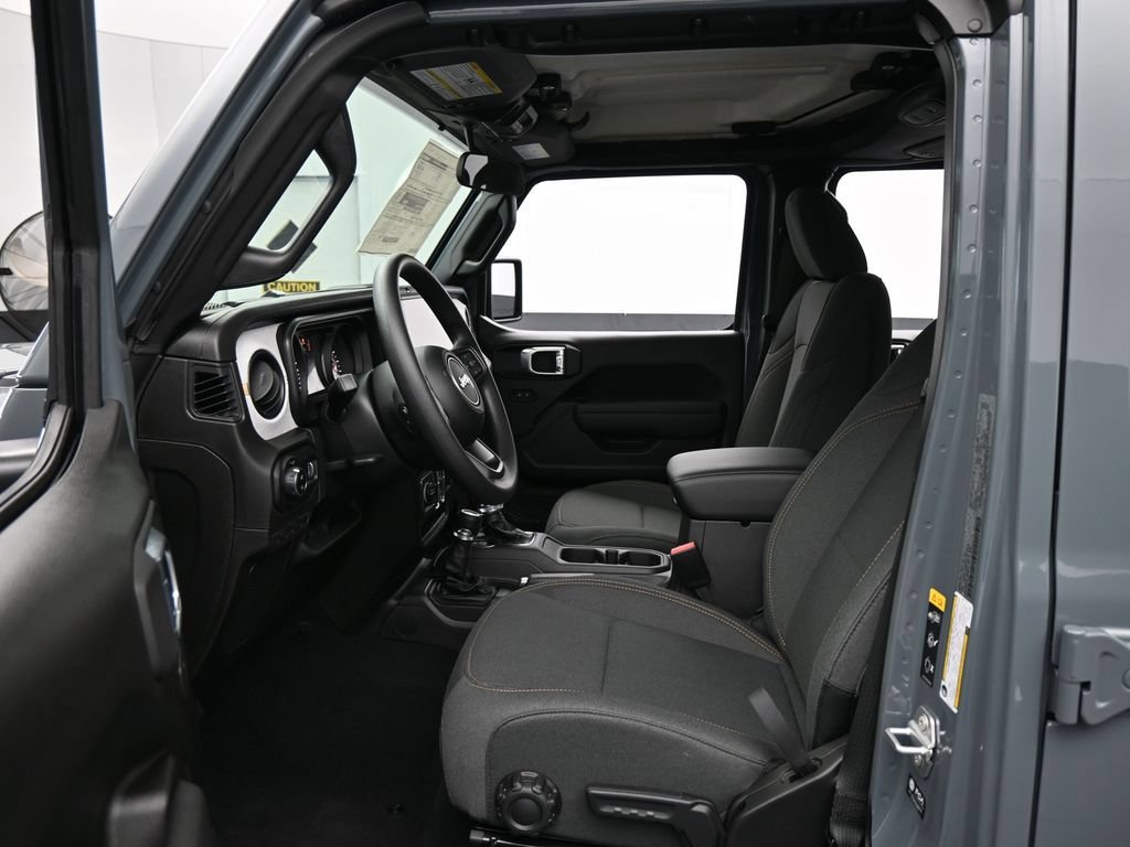 New 2026 Jeep Gladiator Sport AWD/4WD image 11