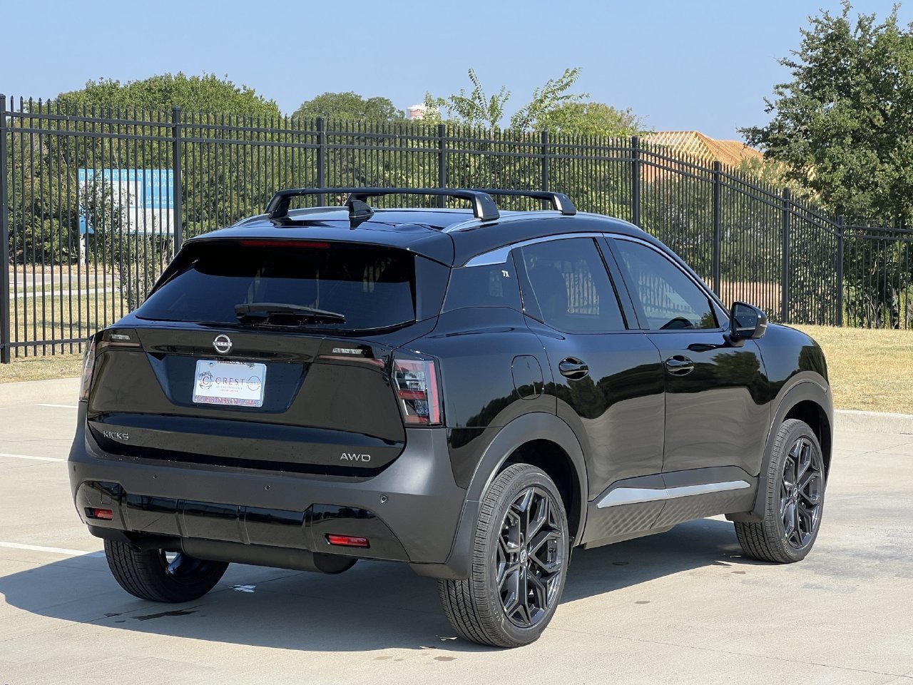 New 2027 Nissan Kicks SR AWD/4WD image 4
