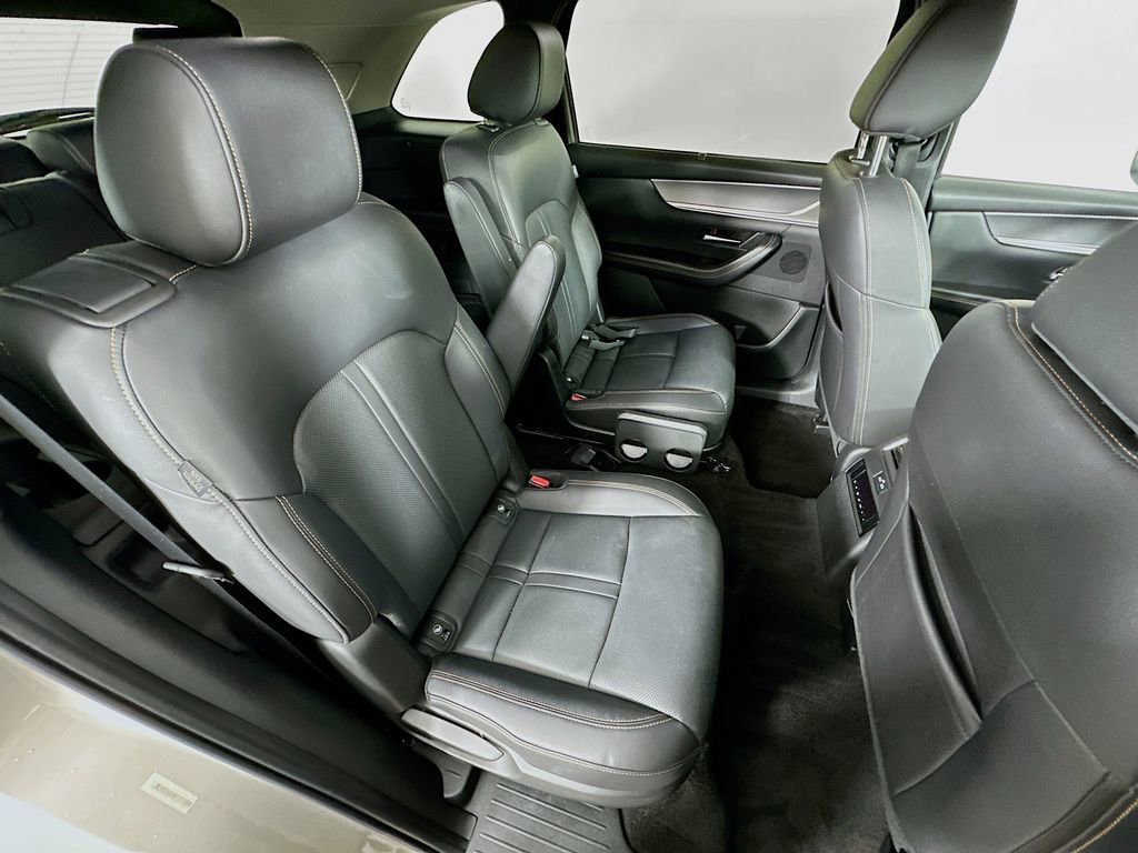 Certified 2024 MAZDA CX-90 Plug-In Hybrid w/ Premium Pkg image 36