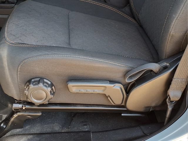 Used 2024 Jeep Gladiator Mojave w/ Safety Group AWD/4WD image 18