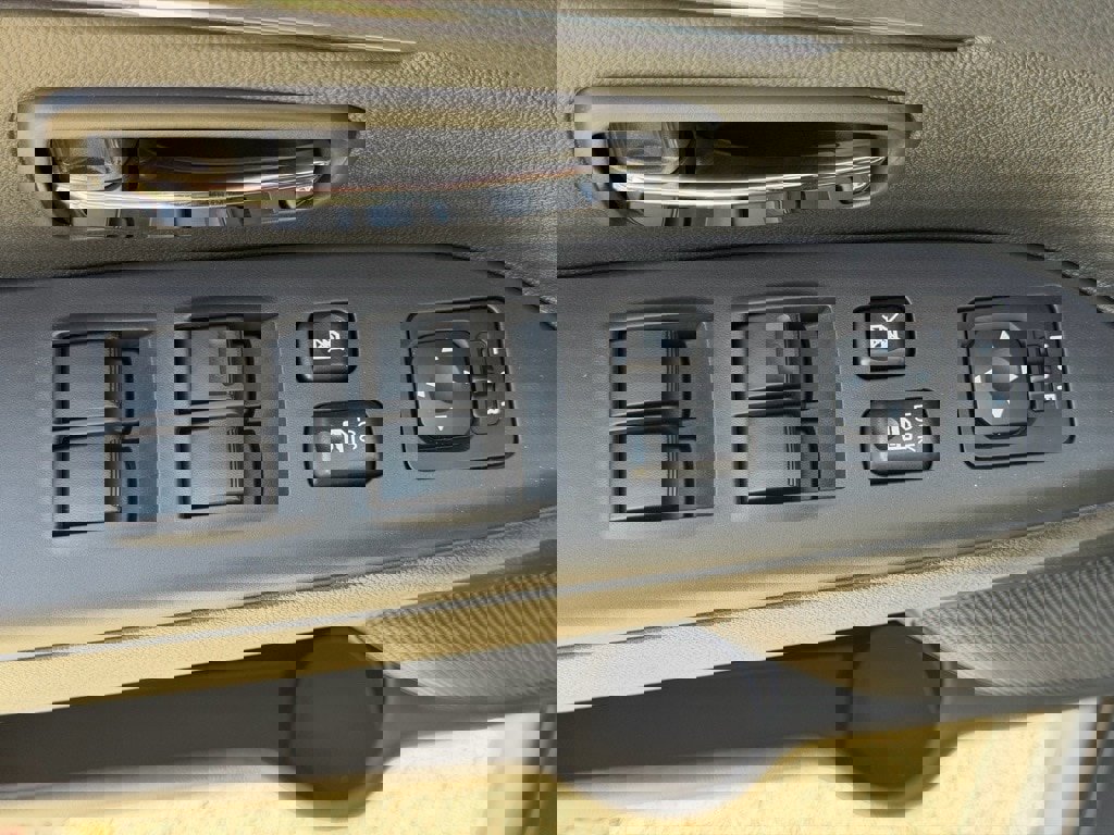 New 2025 Mitsubishi Outlander Sport ES image 21