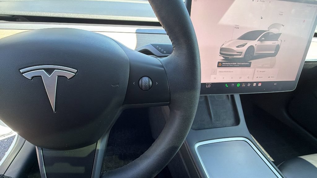 Used 2023 Tesla Model 3 Standard Range RWD image 27