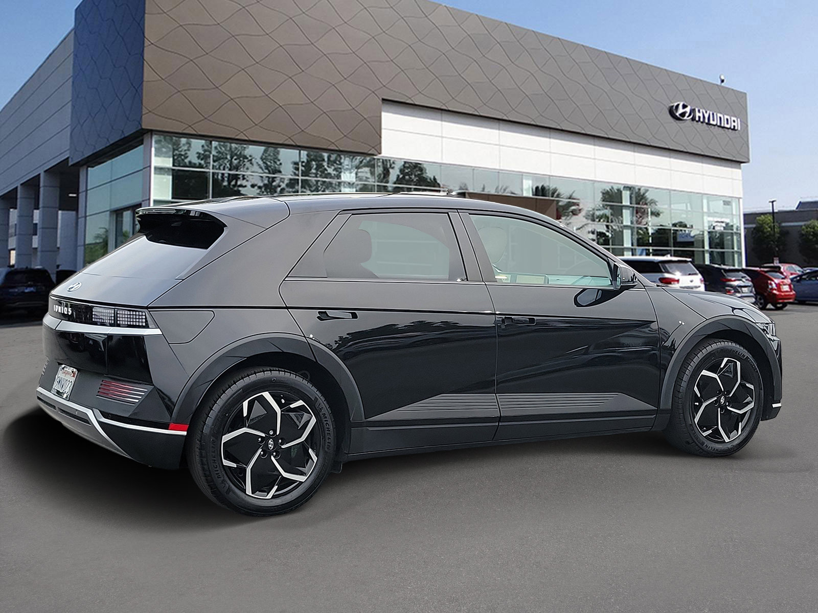 Certified 2024 Hyundai Ioniq 5 SEL RWD image 2