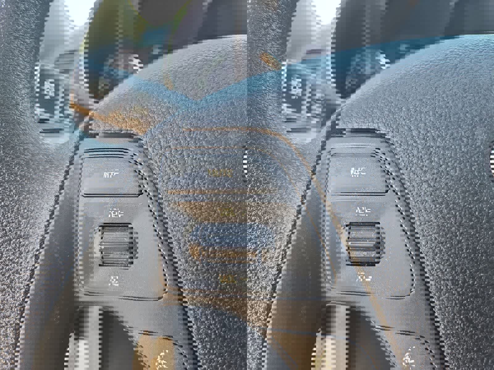 Used 2015 Kia Forte LX image 21