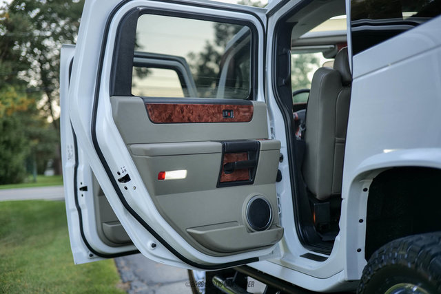 Used 2005 HUMMER H2 AWD/4WD image 30