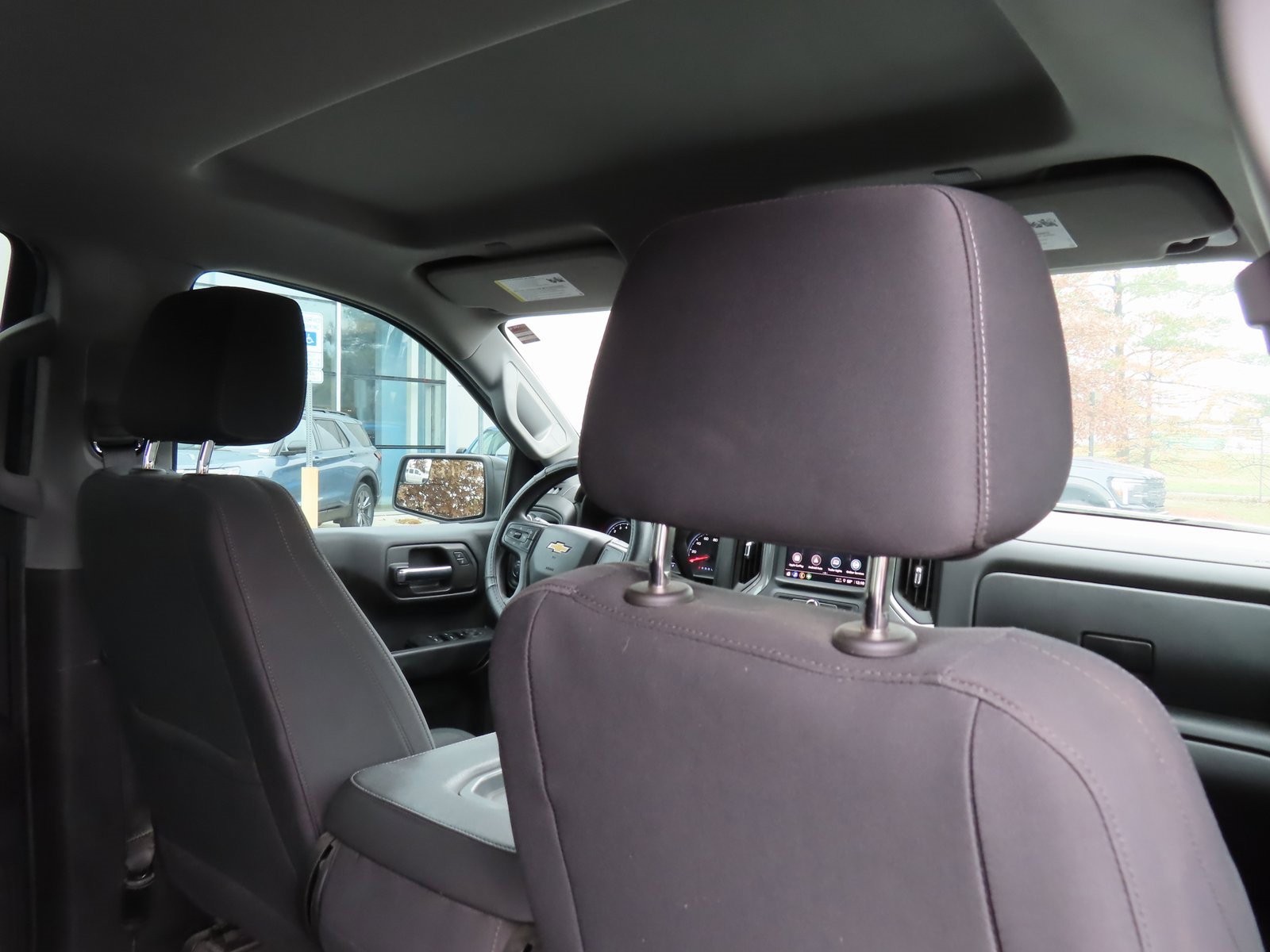 Used 2022 Chevrolet Silverado 1500 Custom image 30