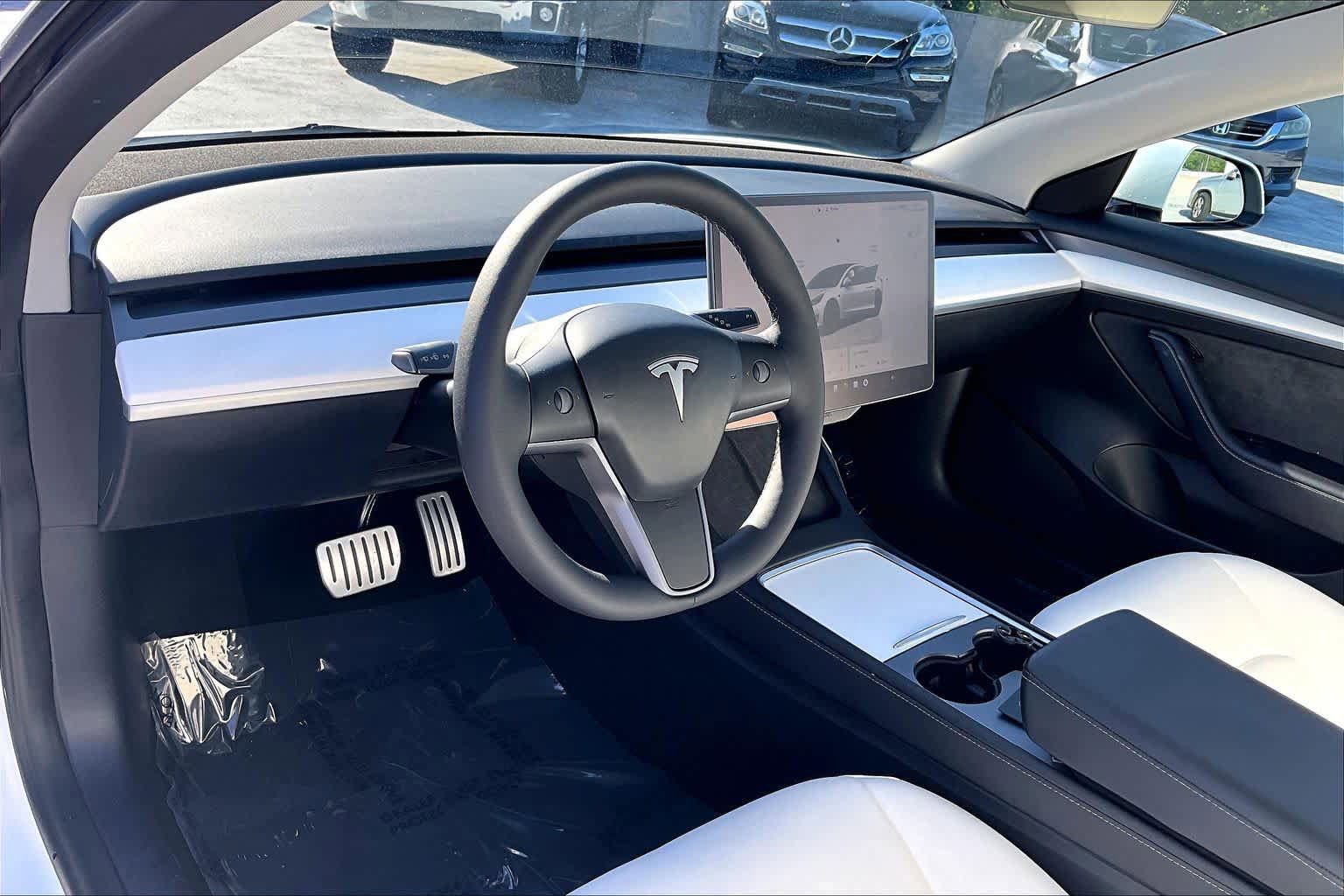 Used 2023 Tesla Model 3 Performance AWD/4WD image 16