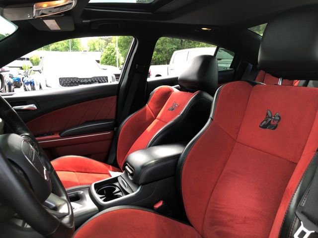 Used 2022 Dodge Charger Scat Pack w/ Dynamics Package RWD image 11