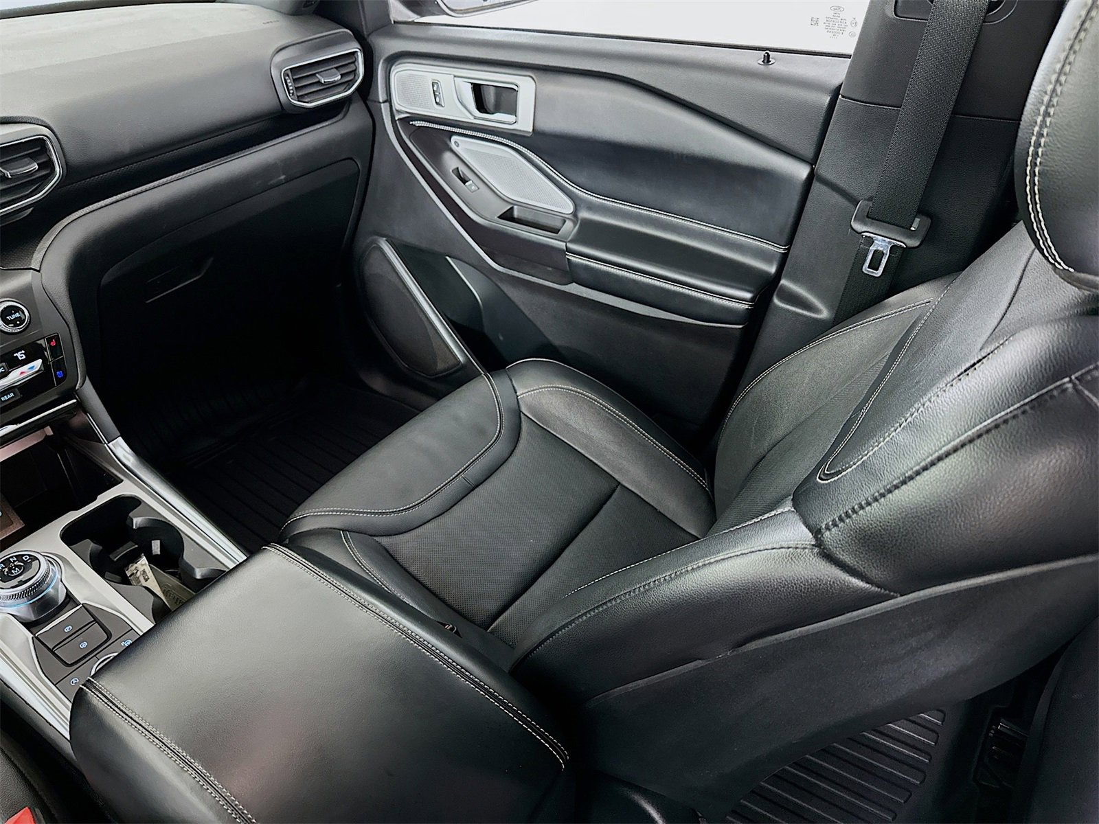 Used 2020 Ford Explorer ST w/ Premium Technology Package image 23