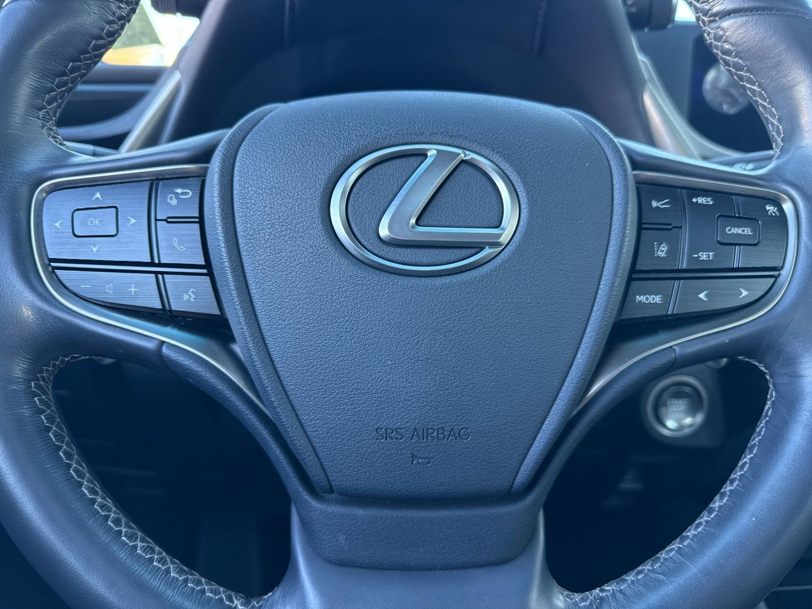 Used 2019 Lexus ES 350 350 w/ Accessory Package image 26