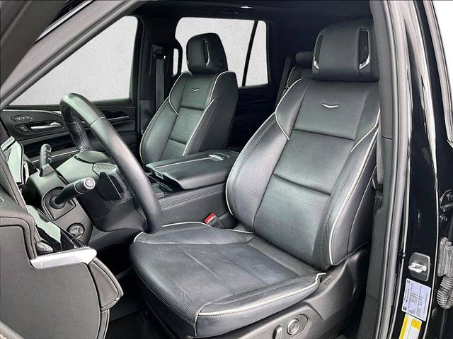 Certified 2024 Cadillac Escalade Sport w/ LPO, ONYX Package AWD/4WD image 27