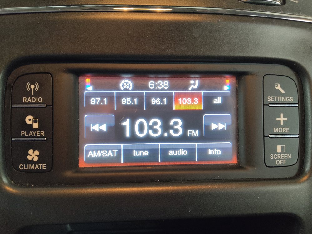 Used 2020 Dodge Journey SE w/ SE Popular Equipment Group FWD image 25