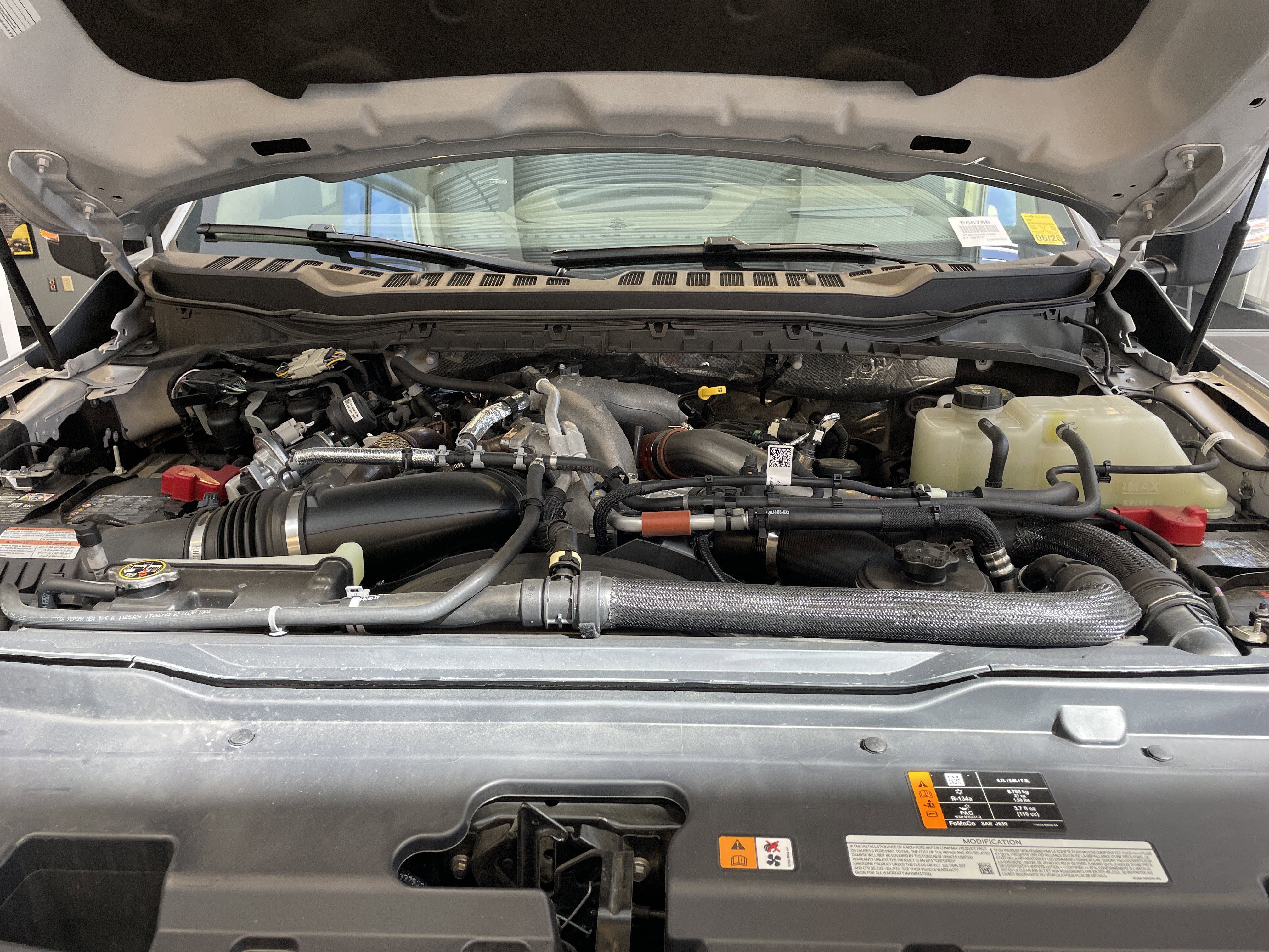 Used 2025 Ford F450 Platinum w/ Platinum Plus Package image 44