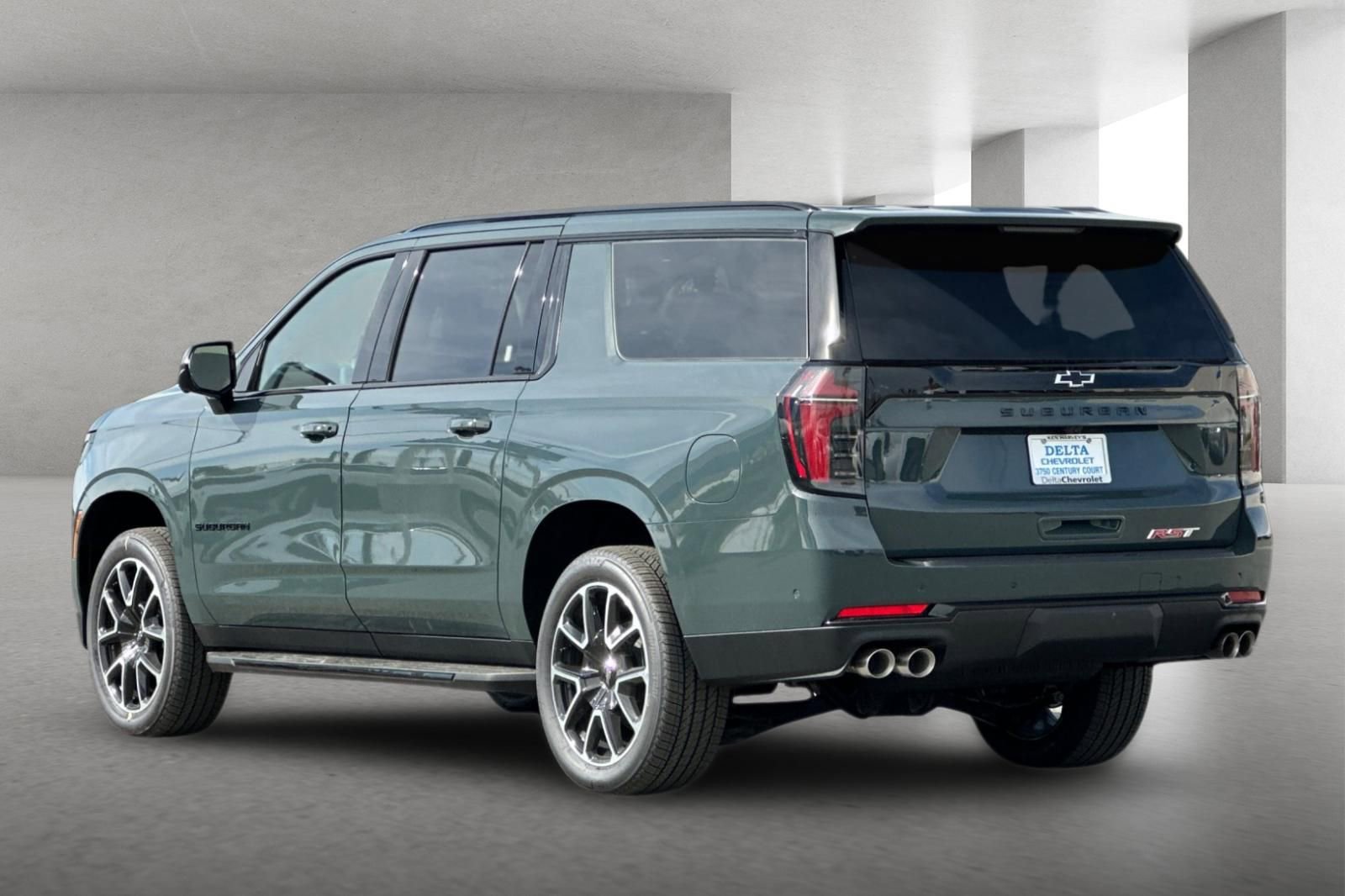 New 2026 Chevrolet Suburban RST image 6