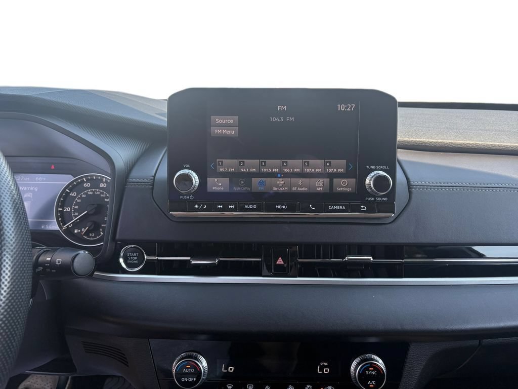 Used 2024 Mitsubishi Outlander ES FWD image 18