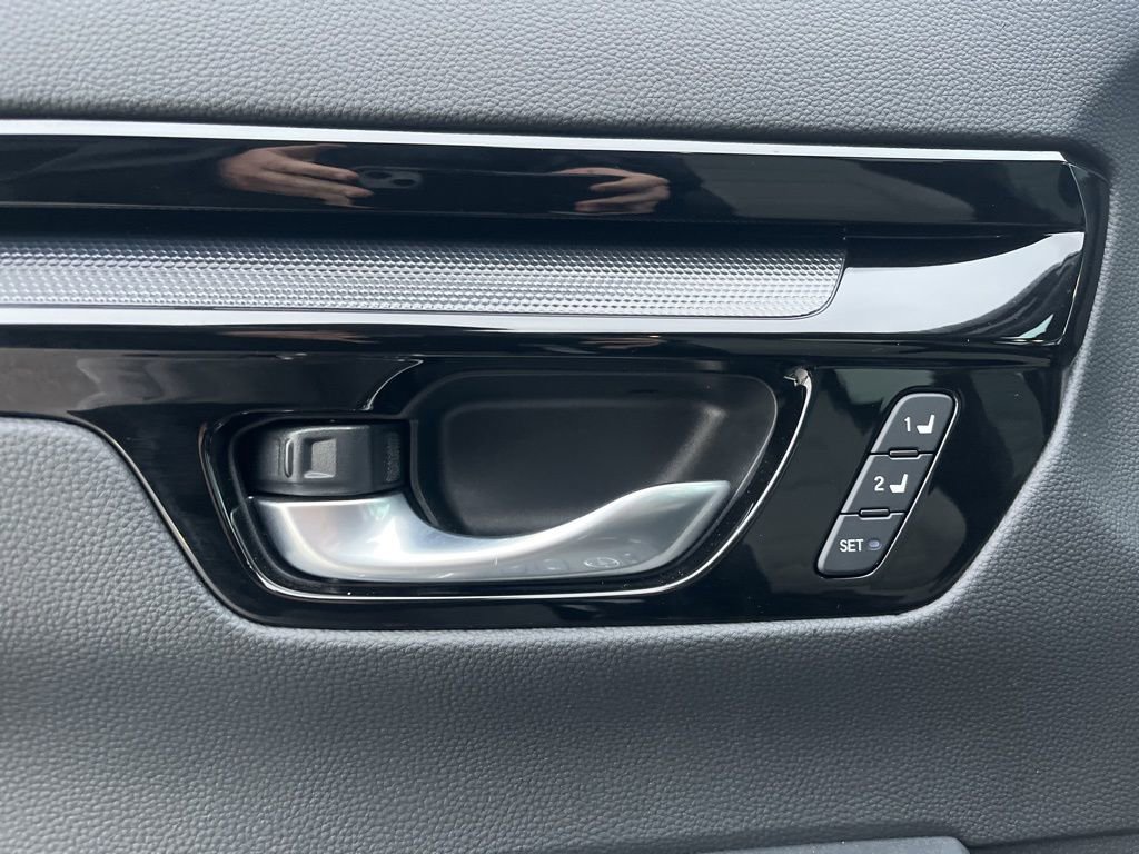 Certified 2024 Honda CR-V Sport Touring image 13