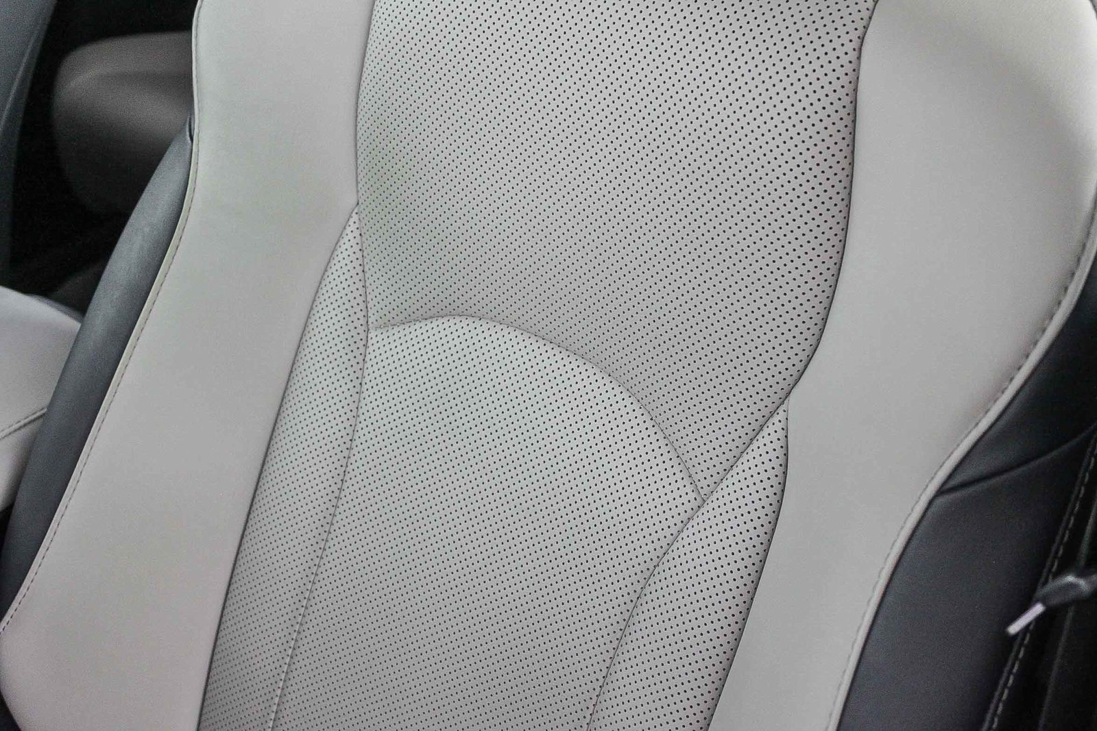 Used 2017 Lexus RX 350 FWD image 25