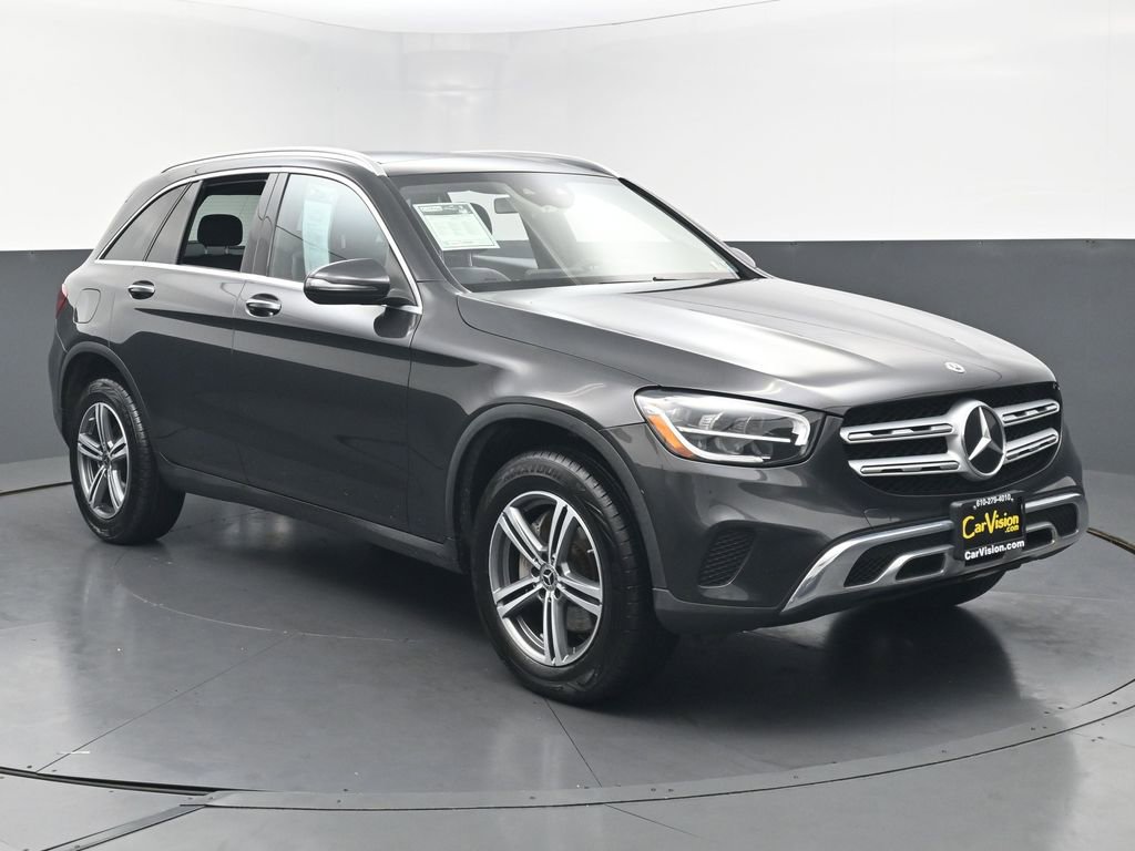 Used 2020 Mercedes-Benz GLC 300 4MATIC image 3