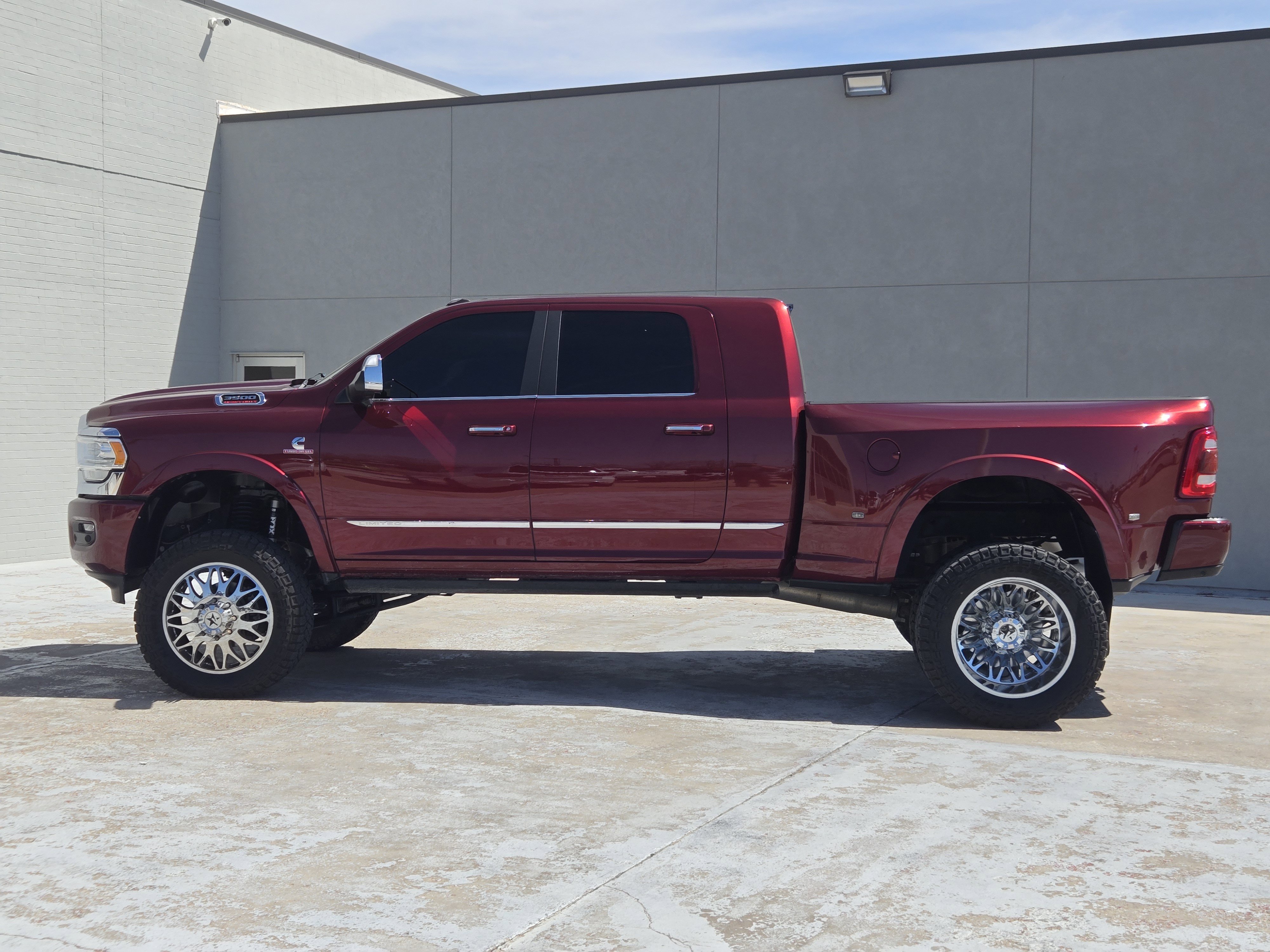 Used 2020 RAM 3500 Limited AWD/4WD image 5