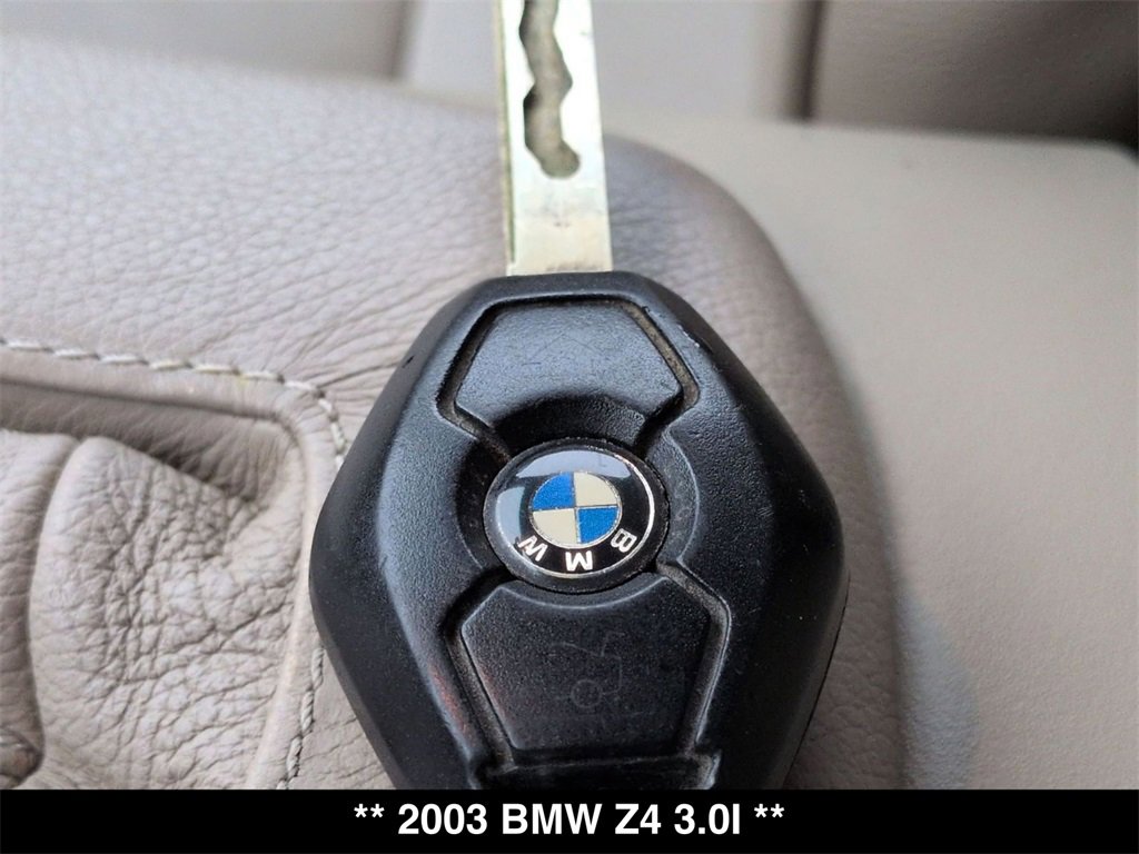 Used 2003 BMW Z4 3.0i image 22