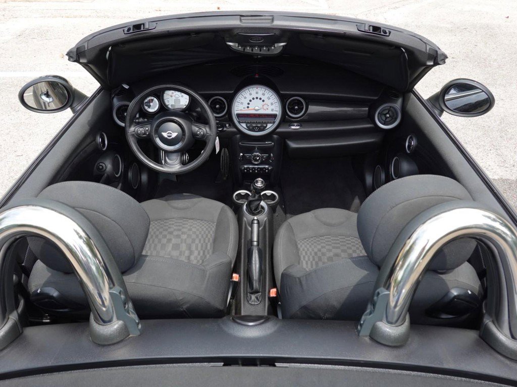 Used 2013 MINI Cooper Roadster S image 8