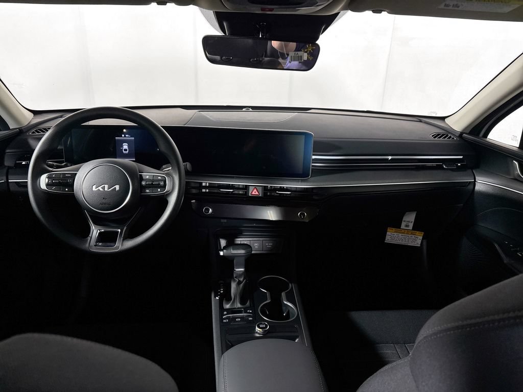 New 2026 Kia K5 LXS FWD image 12