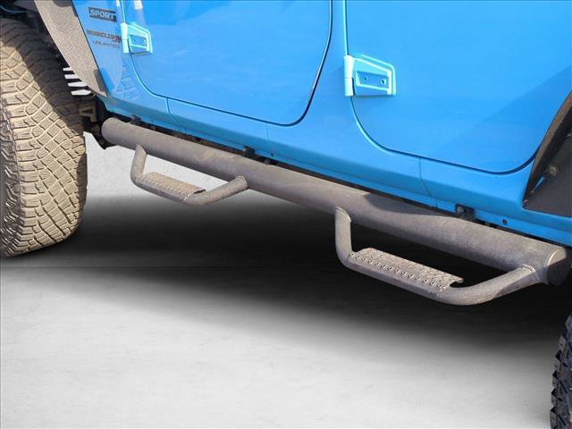 Used 2018 Jeep Wrangler Unlimited Sport w/ Connectivity Group image 24