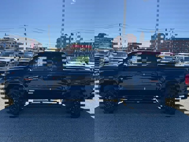 New 2026 GMC Canyon Elevation w/ Convenience Package image 2