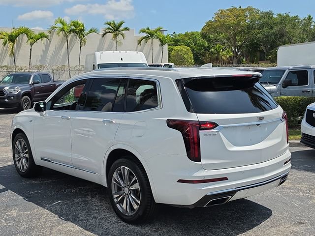 Used 2021 Cadillac XT6 Premium Luxury FWD image 4