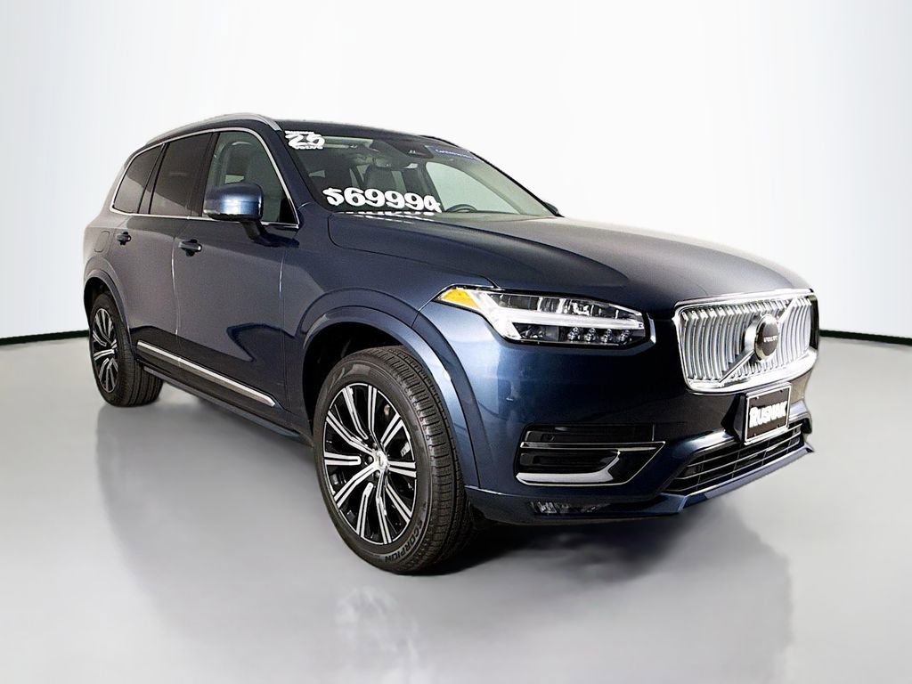 Certified 2025 Volvo XC90 B6 Core image 1