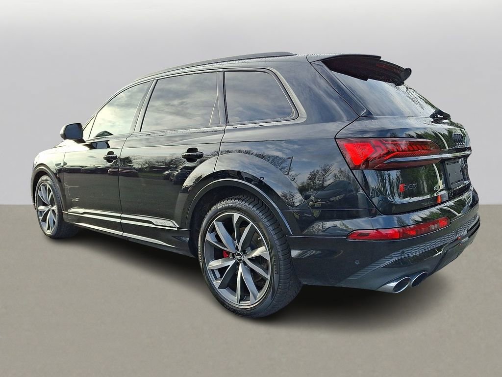 Used 2023 Audi SQ7 Prestige w/ Sport Package AWD/4WD image 5