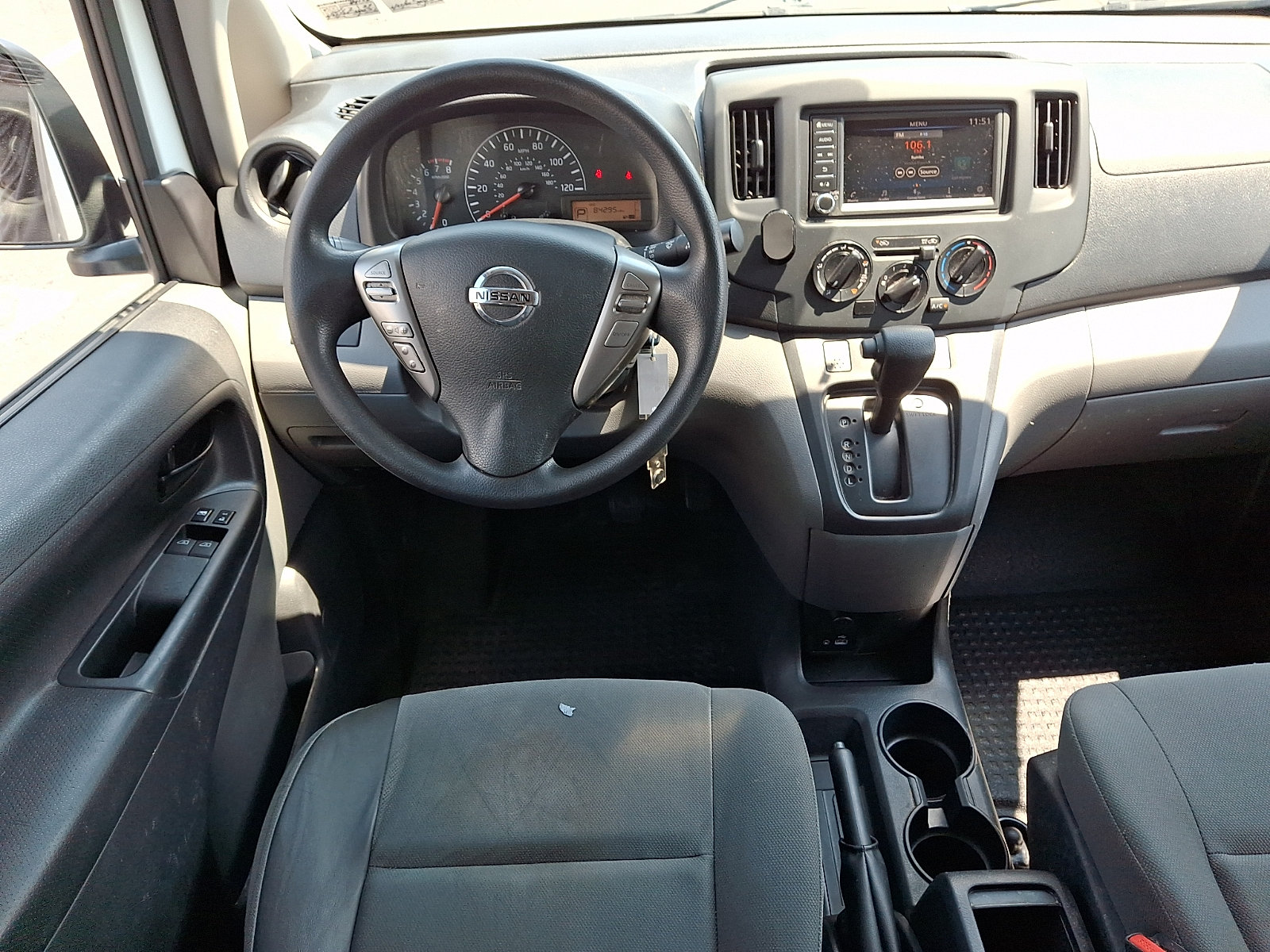 Used 2021 Nissan NV200 S FWD image 11