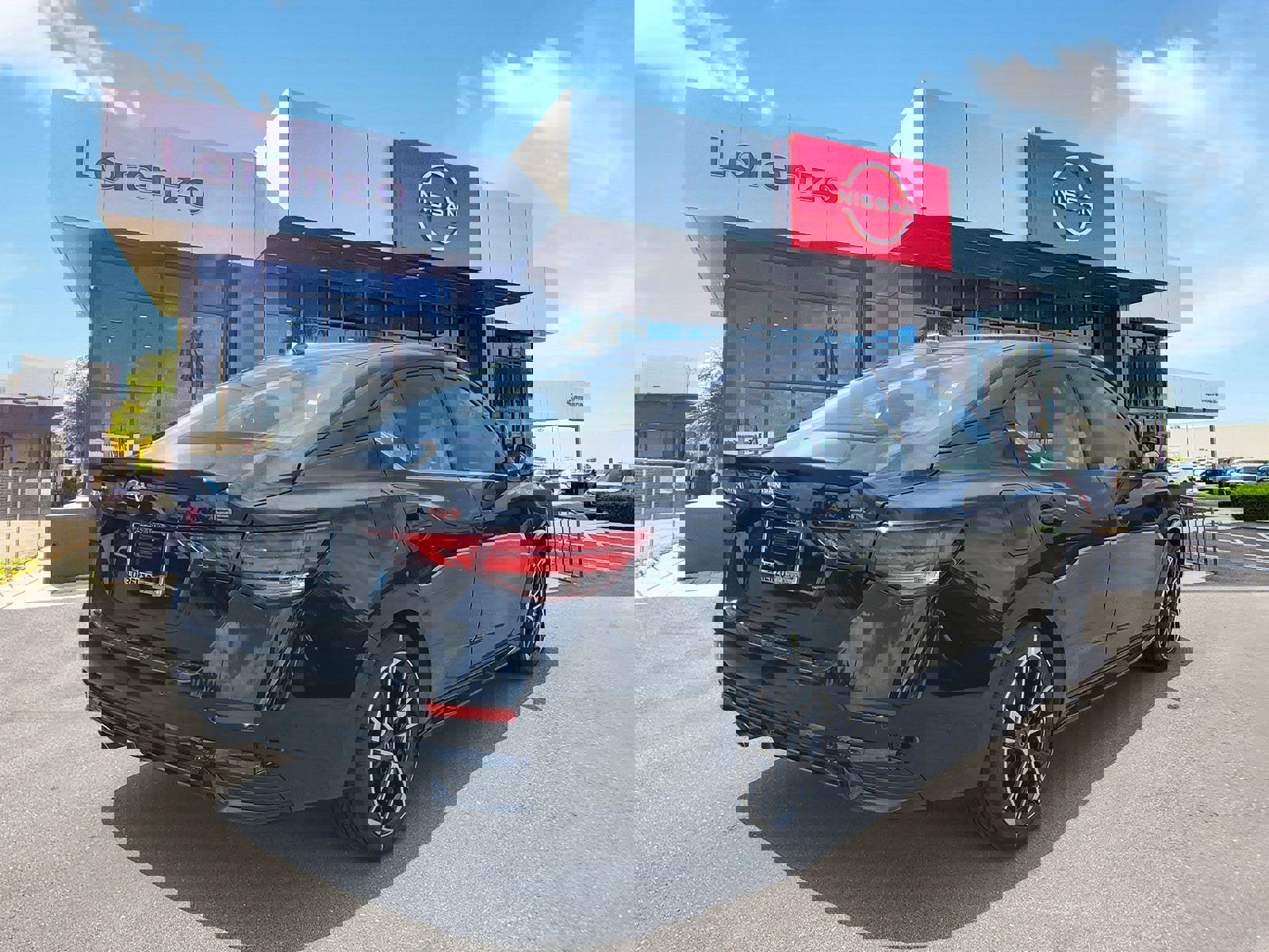 New 2025 Nissan Sentra SR w/ SR Premium Package image 4